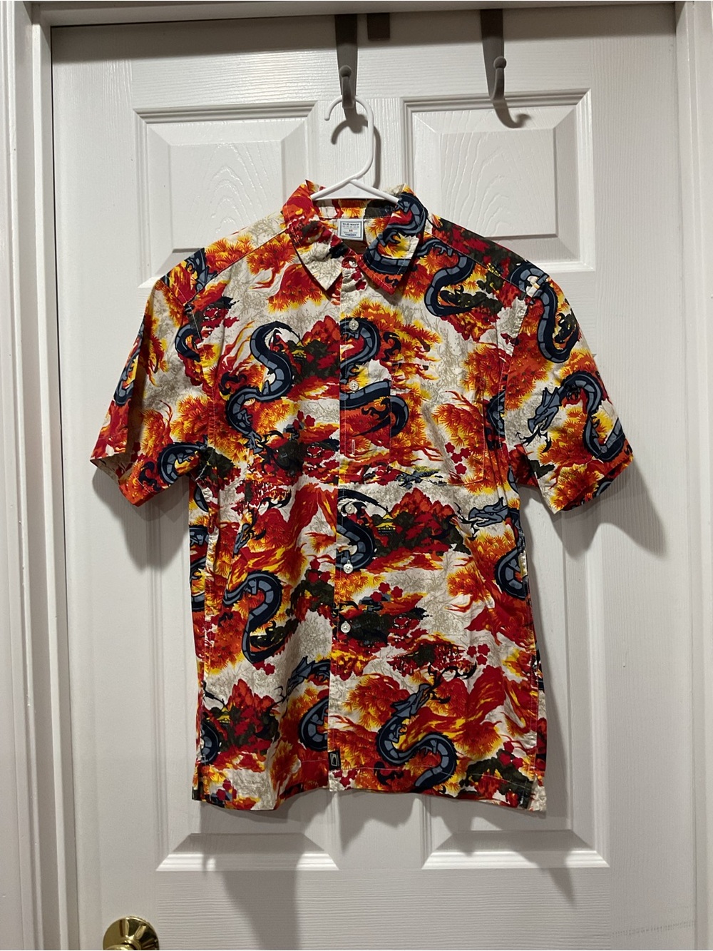 Dragon Old Navy Short-Sleeve Button-Up Shirt in Red, Orange, Blue